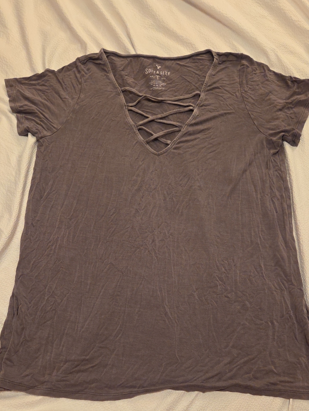 American Eagle Outfitters Charcoal Crisscross V-Neck Short Sleeve Tee